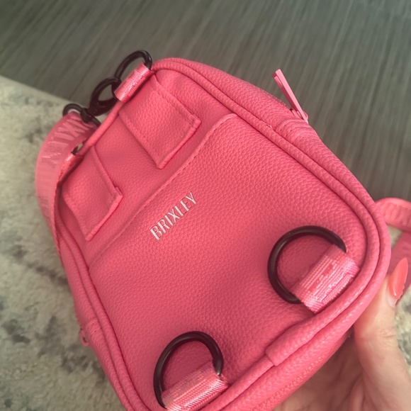 Brixley “Dolly” leather crossbody bag - Picture 2 of 3